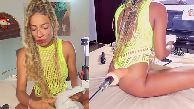 Snapshot of Ebony_Skye chatting on December 2025 01:59:02 PM Ebony Skye online show from December 2025 01:59:02 PM