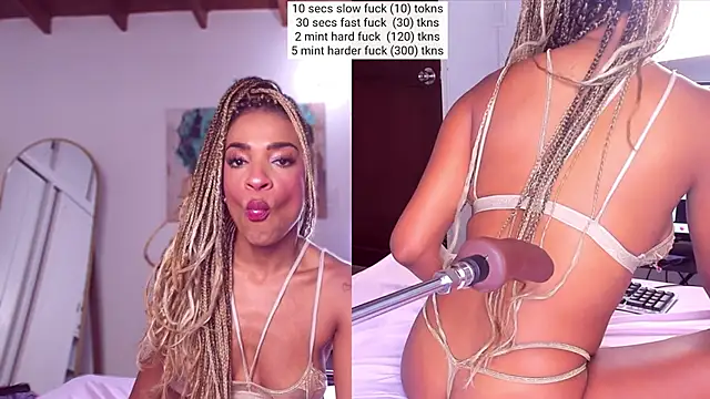 Snapshot of Ebony_Skye chatting on January 2026 01:05:01 PM Ebony Skye online show from January 2026 01:05:01 PM