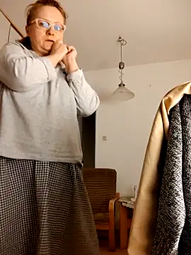 She-devilx online show from March 2026 09:31:01 PM