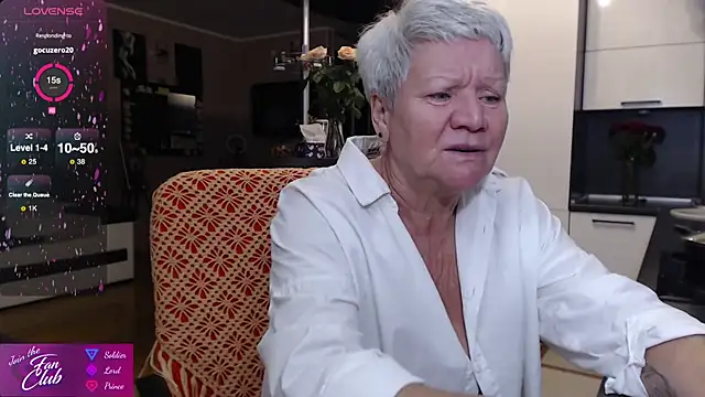 roxana brooks online show from October 2025 06:28:01 PM