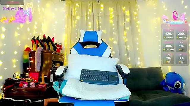 Aleexx    online show from February 2026 04:46:01 PM