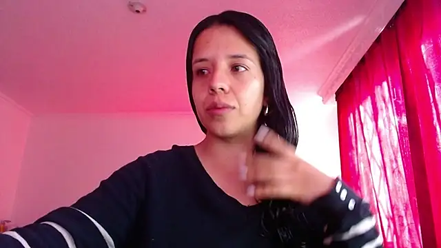 Snapshot of VALERY_MEER chatting on February 2026 12:27:01 PM VALERY MEER online show from February 2026 12:27:01 PM