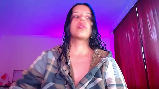 Snapshot of VALERY_MEER chatting on March 2026 12:12:02 PM VALERY MEER online show from March 2026 12:12:02 PM