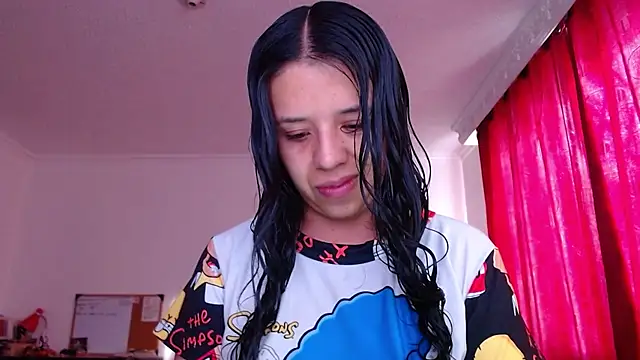 Snapshot of VALERY_MEER chatting on April 2026 12:04:01 PM VALERY MEER online show from April 2026 12:04:01 PM