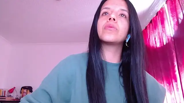 Snapshot of VALERY_MEER chatting on July 2026 03:21:02 PM VALERY MEER online show from July 2026 03:21:02 PM