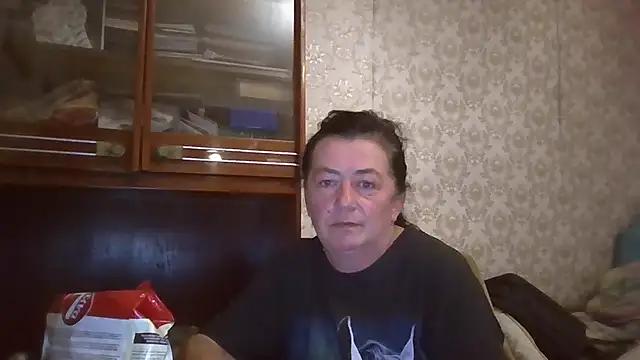 GypsiQueen2 online show from September 2025 08:02:01 PM