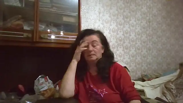 GypsiQueen2 online show from October 2025 05:57:02 PM