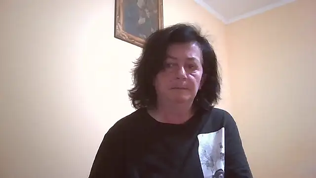 GypsiQueen2 online show from May 2026 06:46:01 PM