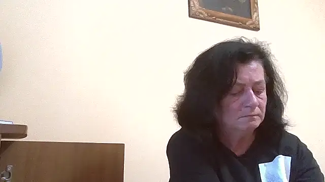 GypsiQueen2 online show from June 2026 06:22:02 PM