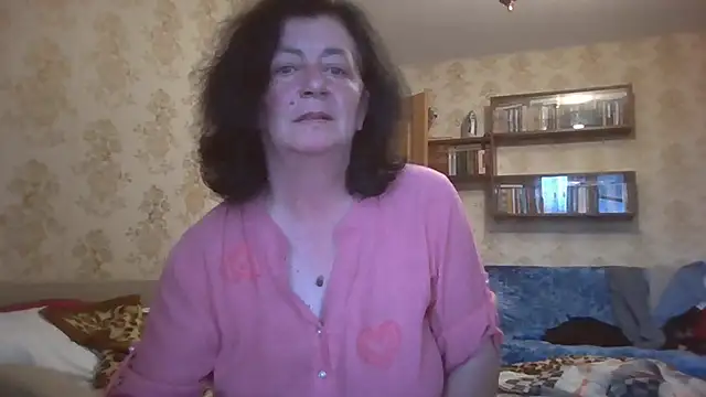 GypsiQueen2 online show from July 2026 06:25:02 PM