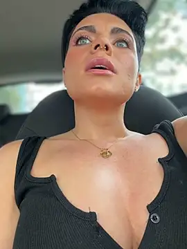 LukeLouHarvey online show from November 2025 03:40:01 AM