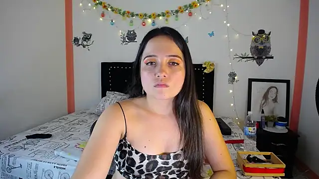 naughty girl 4u online show from January 2025 10:21:01 PM