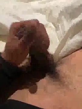 juniiorre online show from March 2026 12:20:01 PM