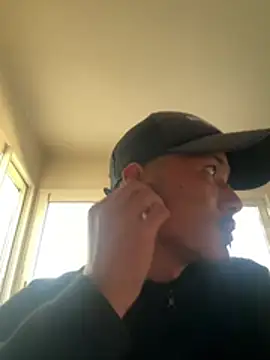 juniiorre online show from March 2026 05:24:02 PM