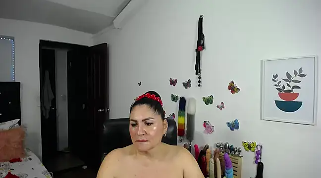 mature bigboobs10 online show from March 2025 10:49:01 AM