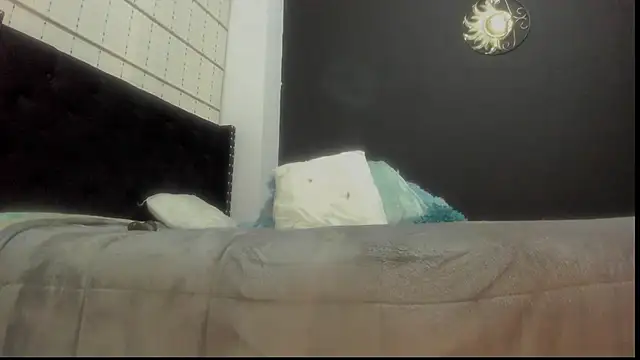 Snapshot of amareto_queen chatting on February 2025 05:54:01 PM amareto queen online show from February 2025 05:54:01 PM