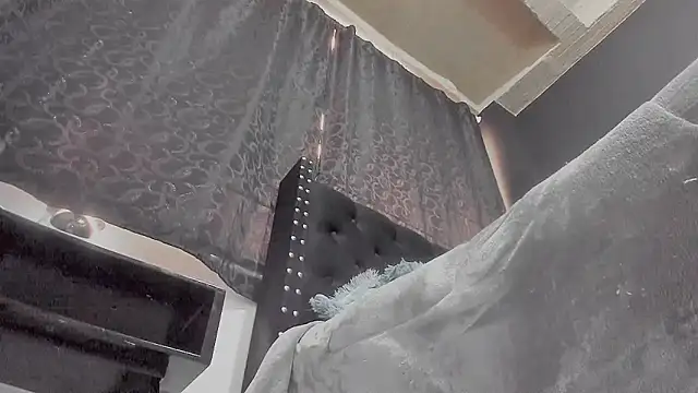 Snapshot of amareto_queen chatting on January 2026 08:21:02 PM amareto queen online show from January 2026 08:21:02 PM