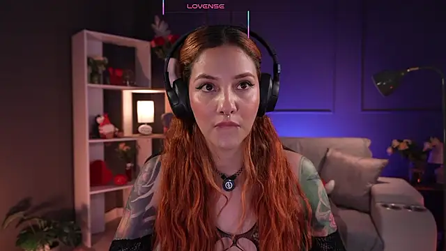 RedJasmine  online show from March 2026 11:33:01 PM