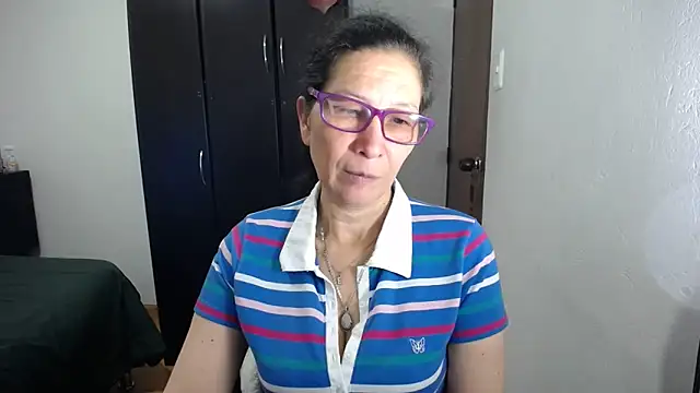 latin49 online show from February 2026 05:19:01 AM