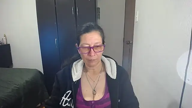 Snapshot of latin49 chatting on April 2026 05:45:02 AM latin49 online show from April 2026 05:45:02 AM