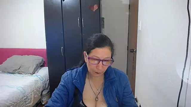 Snapshot of latin49 chatting on May 2026 03:15:02 AM latin49 online show from May 2026 03:15:02 AM