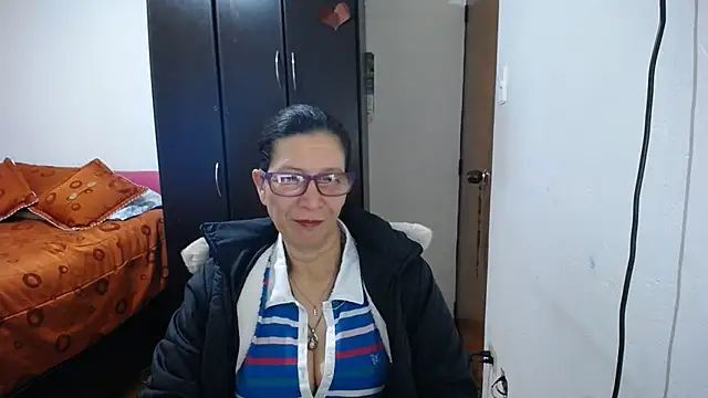 latin49 online show from July 2026 05:13:01 AM