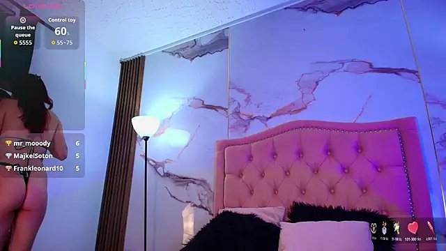 Jade20  online show from November 2025 09:46:02 PM