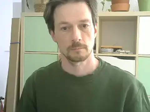 snowypaul11 online show from September 2025 08:27:01 AM