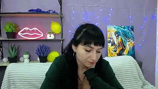 NinaFlawlees online show from January 2025 10:30:02 PM