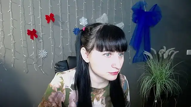 Snapshot of NinaFlawlees chatting on December 2025 01:39:02 PM NinaFlawlees online show from December 2025 01:39:02 PM