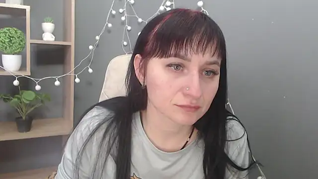 Snapshot of NinaFlawlees chatting on January 2026 12:53:01 PM NinaFlawlees online show from January 2026 12:53:01 PM