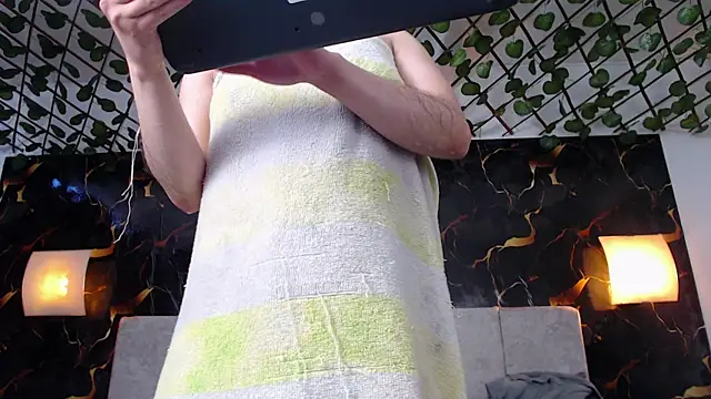 Snapshot of adriscute chatting on April 2026 07:29:01 PM adriscute online show from April 2026 07:29:01 PM