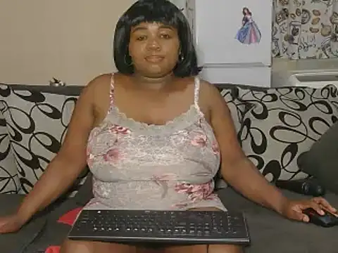 Snapshot of DollyPerryXX chatting on December 2024 11:08:01 PM DollyPerryXX online show from December 2024 11:08:01 PM