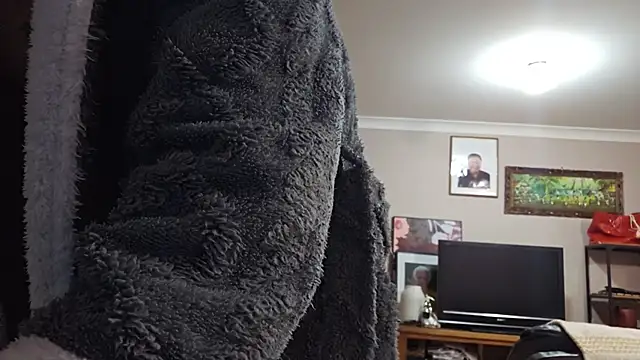 AmGuy23 online show from October 2025 04:13:01 PM