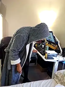 AmGuy23 online show from December 2025 03:45:02 AM