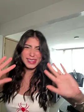 Gaby zahir  online show from December 2024 01:13:02 PM