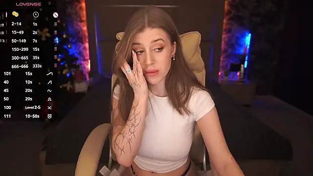 PenellopaRaw online show from December 2024 08:58:02 PM