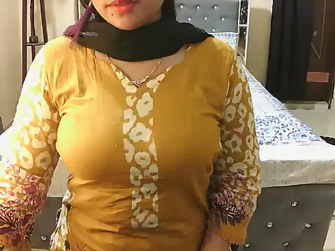 cutebengaligirl online show from October 2025 07:55:01 PM