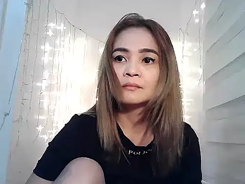 Snapshot of Kisses-13 chatting on January 2025 02:36:01 PM Kisses-13 online show from January 2025 02:36:01 PM