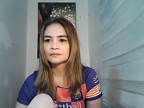 Snapshot of Kisses-13 chatting on January 2025 11:39:01 AM Kisses-13 online show from January 2025 11:39:01 AM