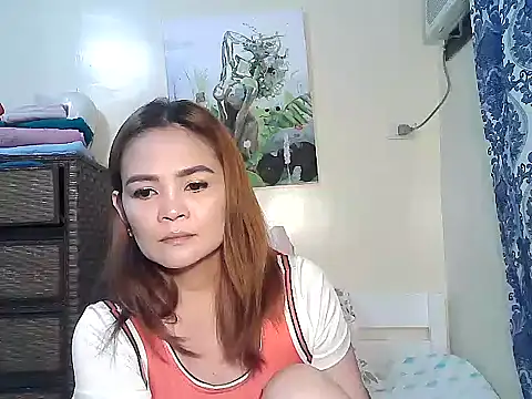 Kisses-13 online show from February 2026 01:42:01 PM