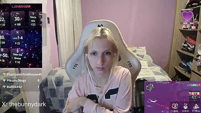 bunnydark00 online show from April 2026 02:27:02 AM