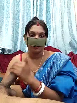 Queen Dolly online show from December 2024 05:58:02 PM