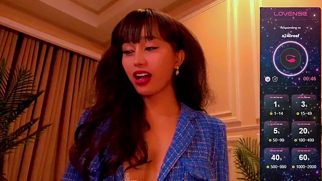 YOURCRISTINAS online show from October 2025 04:27:01 PM