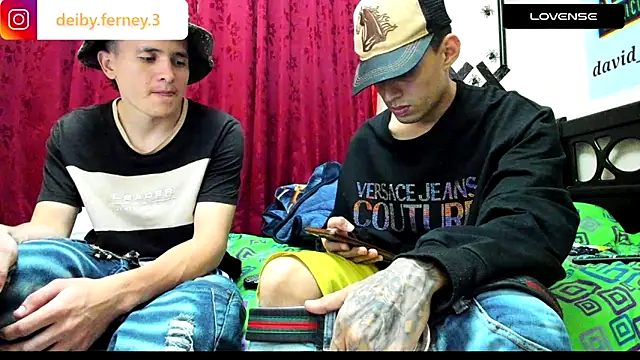 Snapshot of davidlatin66 chatting on December 2024 04:23:01 AM davidlatin66 online show from December 2024 04:23:01 AM