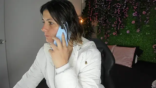 SarahDeyvis online show from February 2026 01:07:01 PM