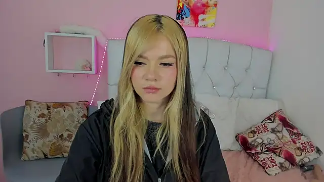 18candys online show from May 2026 12:57:02 PM