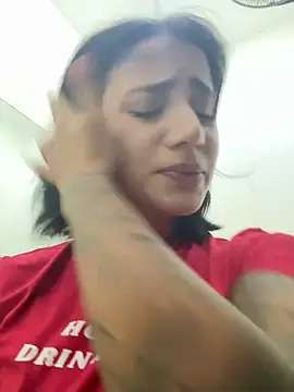 Ale Lewis online show from February 2025 01:44:01 AM