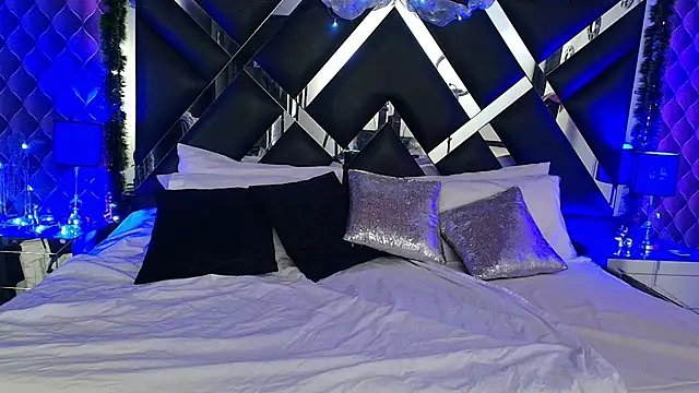 victoriaa lee  online show from December 2025 07:55:01 PM