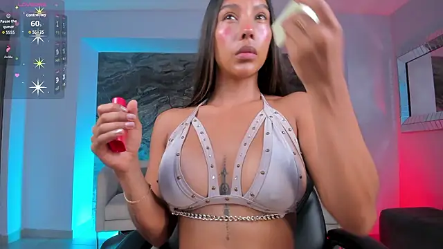 RenataReyes online show from February 2026 08:23:01 PM